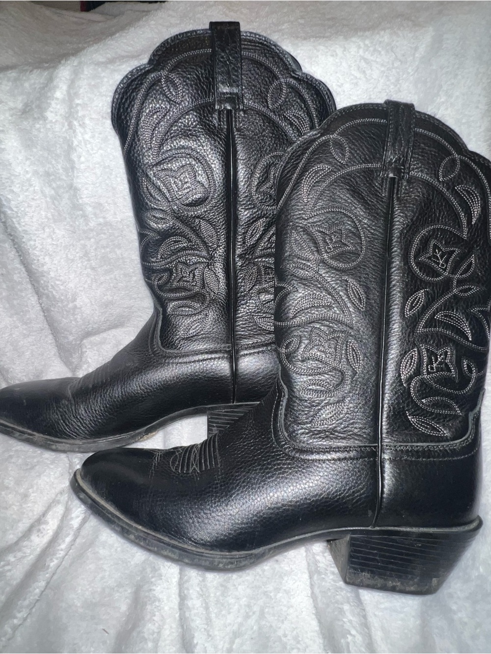 Ariat heritage boots woman size 9B